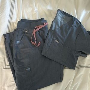 Figs Catarina Top and Zamora Joggers Set XL Indigo Denim
